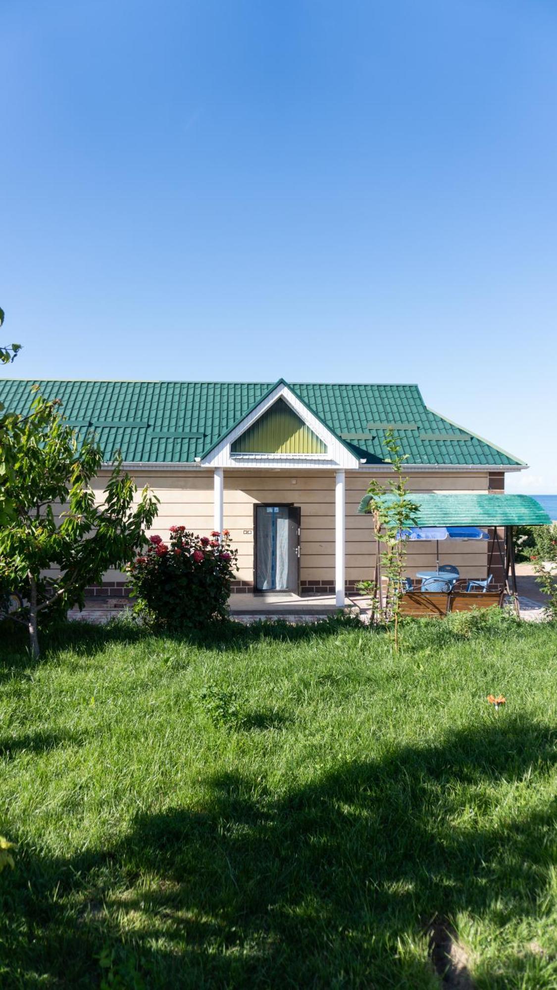 Bokonbayevo Svetlana Guest House מראה חיצוני תמונה